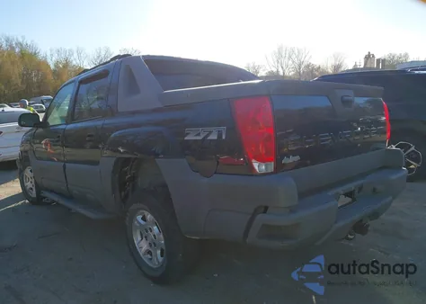 2002 Chevrolet Avalanche 1500 из США, поврежденный, VIN 3GNEK13T12G181935